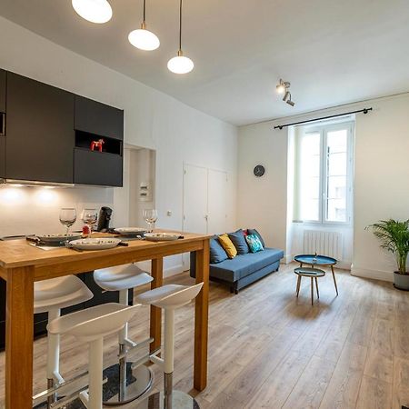 Coeur De Ville, Magnifique Appartement + Parking Pau Exterior photo